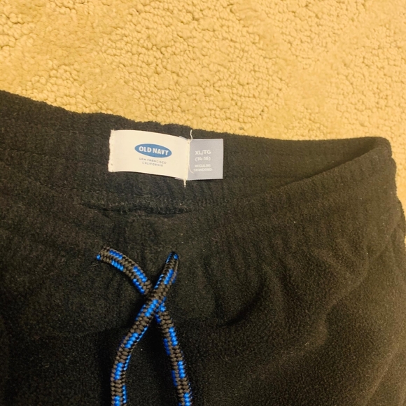 3/$30 Old Navy Boys Fleece Joggers - Picture 3 of 3